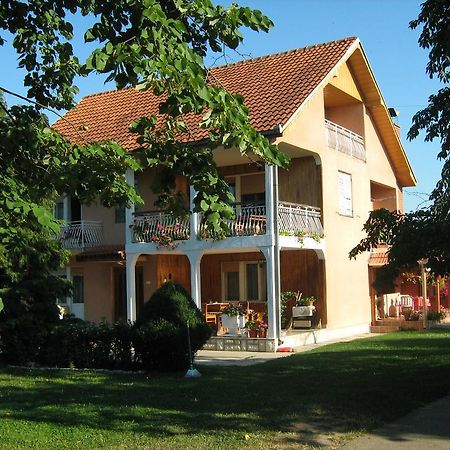 Apartments Domacinstvo Nikolic Valjevo Eksteriør bilde