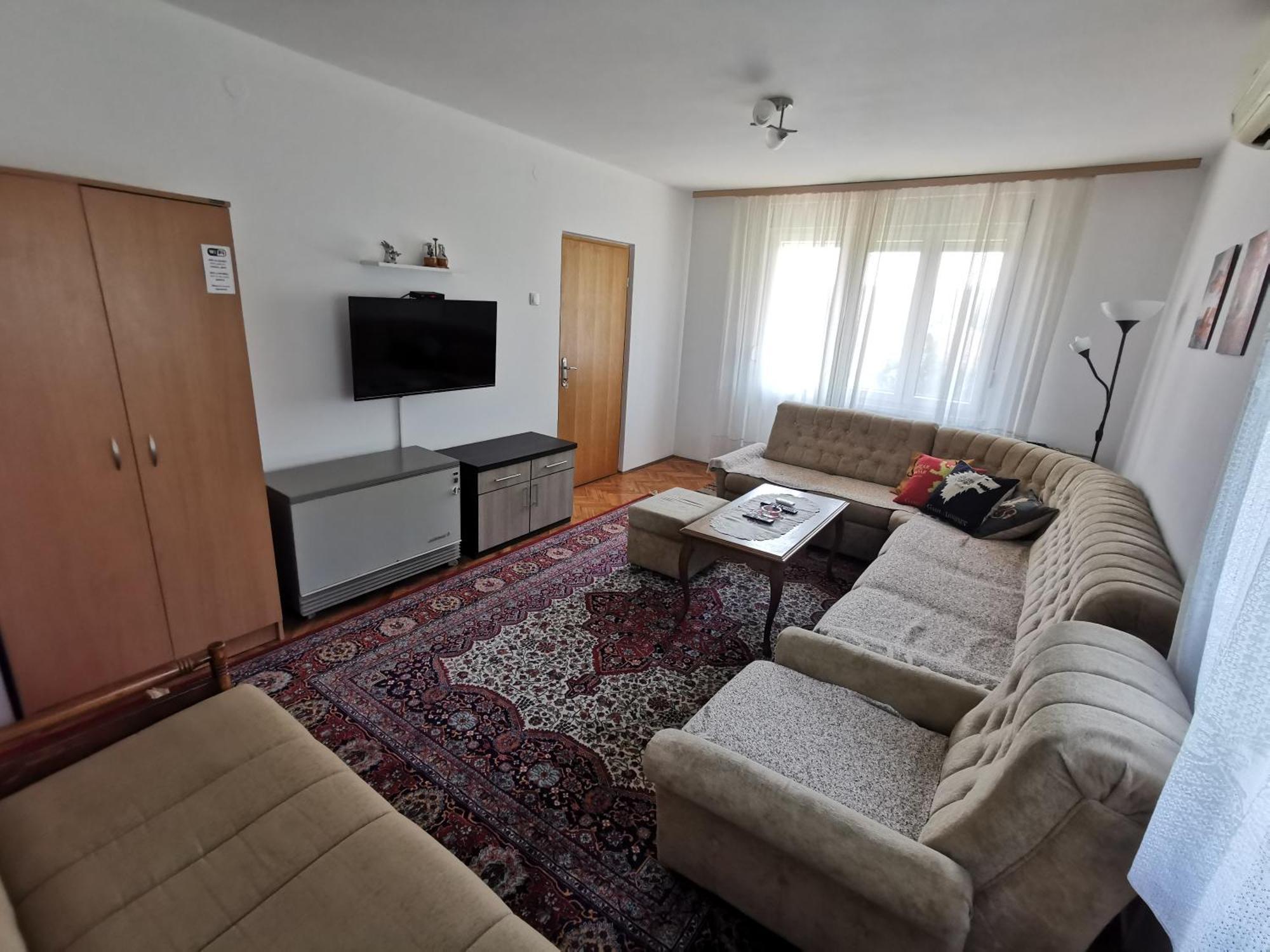 Apartments Domacinstvo Nikolic Valjevo Eksteriør bilde