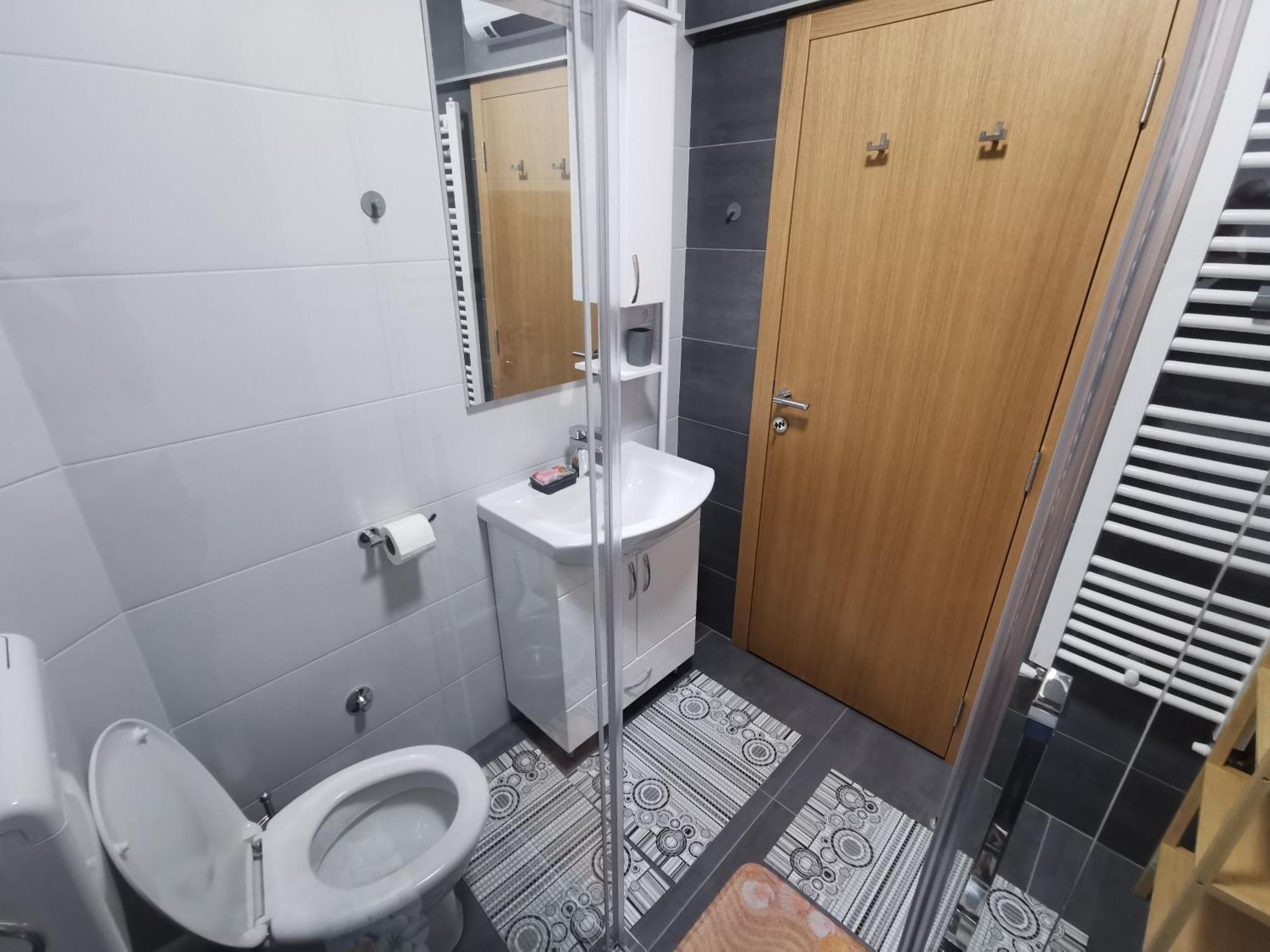 Apartments Domacinstvo Nikolic Valjevo Eksteriør bilde